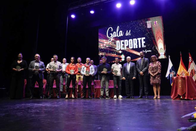La Gomera galardonó el compromiso y los valores de clubes y deportistas en una gala institucional