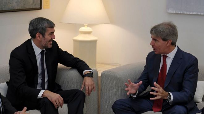 Los presidentes de Canarias y Madrid exigen al Estado que convoque “de inmediato” la Conferencia de Presidentes
