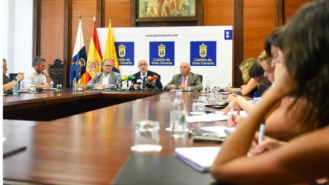 El Cabildo implantará el bono residente a 35 o 40 euros