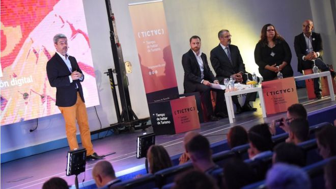Tenerife cita a los principales agentes del sector turístico y tecnológico para hablar de transformación digital