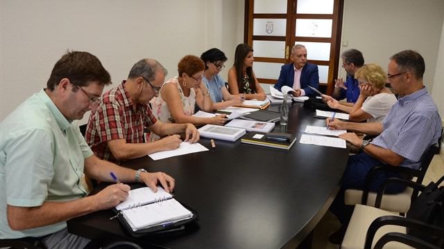Una investigación sobre el legado de los violeros y guitarreos, Premio de Artesanía de Tenerife