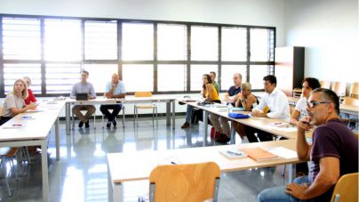 Una decena de proyectos educativos conforman la propuesta de formación complementaria municipal