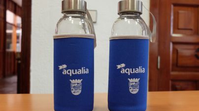 Puerto de la Cruz y Aqualia dicen #noalplástico