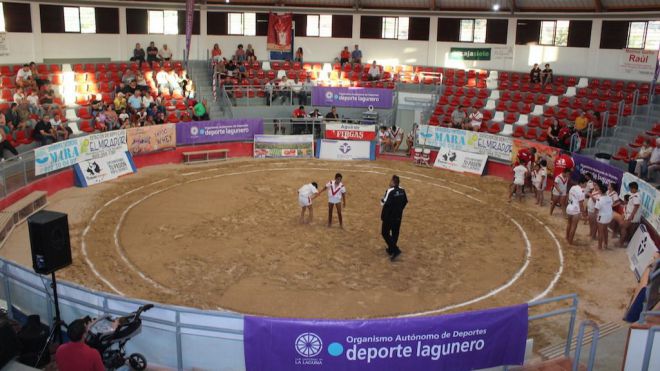 La Federación de Lucha Canaria en Tenerife y el CL Rosario conmemoran su 75 aniversario