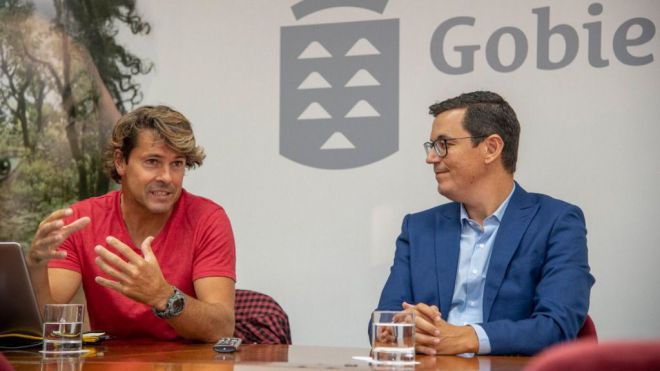 Pablo Rodríguez destaca el papel del futuro centro de alto rendimiento de surf para la promoción exterior de Canarias