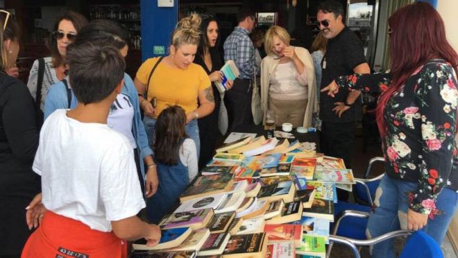 Éxito del tercer encuentro abierto del Club de Lectura El Charco