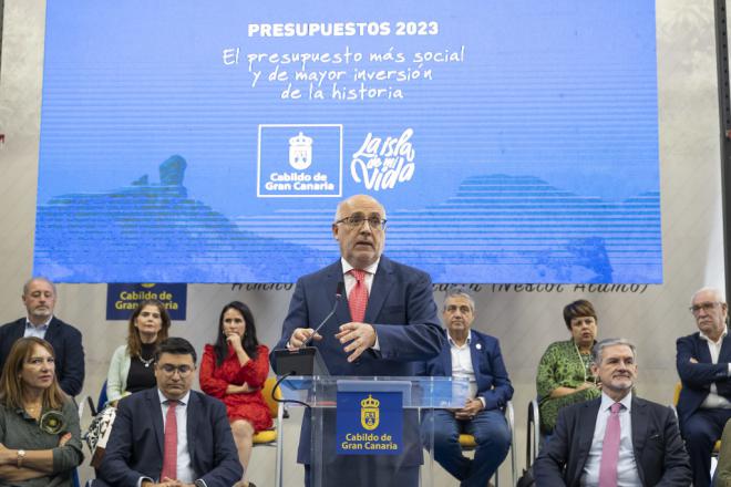 El Cabildo dispondrá del mayor Presupuesto social y de inversión de su historia para 2023