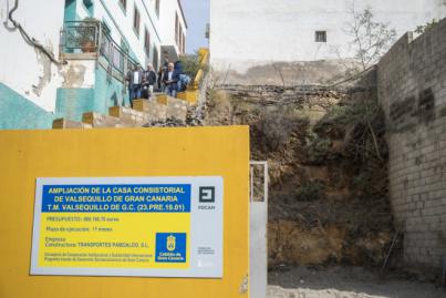 Primera piedra del edificio que ampliará la Casa Consistorial de Valsequillo