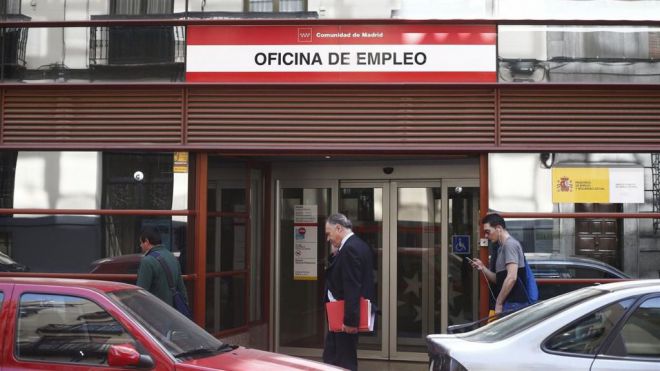 El paro sube en Canarias en 2.404 personas en enero y se sitúa en 209.419 desempleados