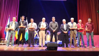 Las Bodegas de La Collera, en blancos, y El Pino, en tintos, logran el primer puesto