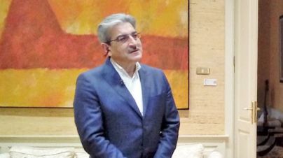 El Parlamento reclama a Clavijo con carácter inmediato un plan contra la pobreza