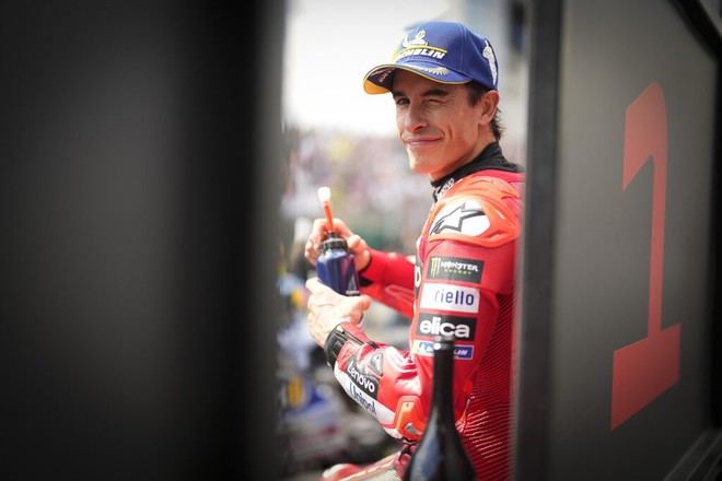 Marc Márquez logra su sexta victoria consecutiva en el Sprint de Le Mans