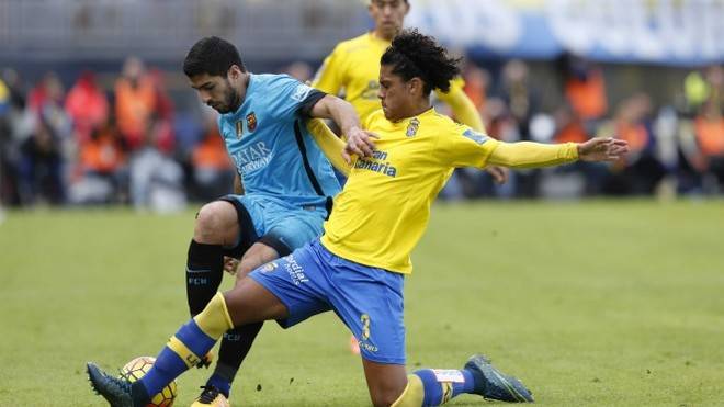 Las Palmas roza la gesta frente al Barcelona