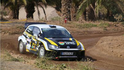 Pódium para Raúl Capdevila y Yeray Mujica con el Polo N1 en Telde