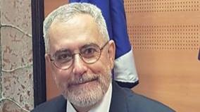 El gobierno de Sánchez intenta bloquear las carreteras canarias