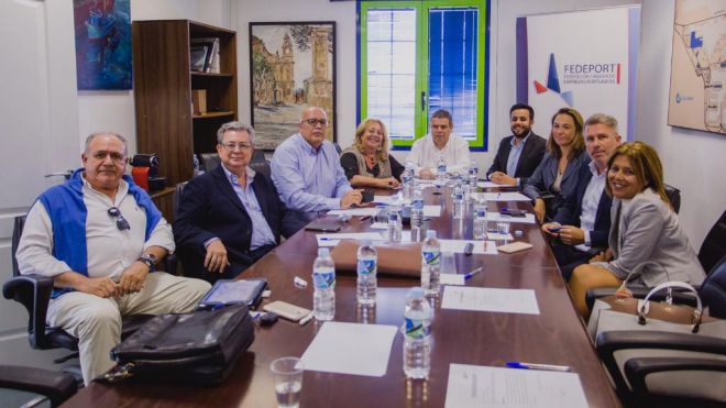 Cs se compromete a rebajar el IBI a las empresas que operan en la zona portuaria