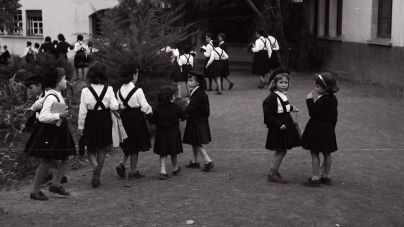 Una exposición de antiguas alumnas recuerda la historia del colegio de La Asunción