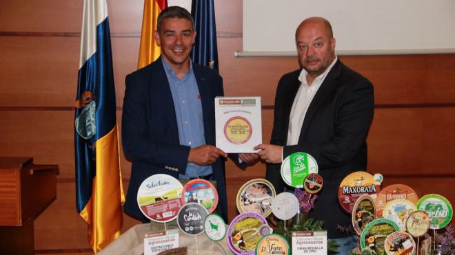 La Pastorcita de oveja añejo untado con gofio elegido Mejor Queso de Canarias 2019