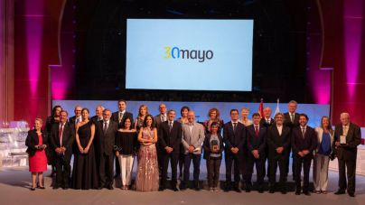 Clavijo a los "vampiros del pesimismo": "Canarias funciona y avanza"