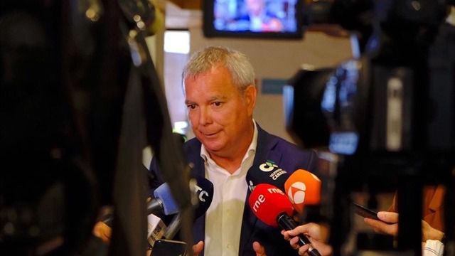El PSOE cierra la puerta al PP y ve en la izquierda la voluntad de un cambio