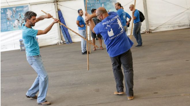 Las cuatro escuelas insulares de Juego del Palo celebran una exhibición en la FEAGA