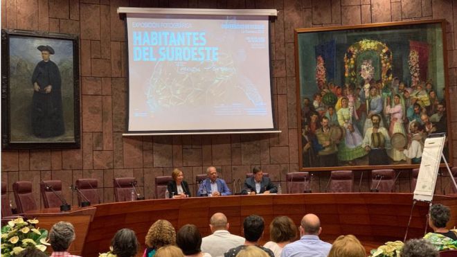 Rosa Aguilar y Casimiro Curbelo inauguran la Universidad de Verano de La Gomera