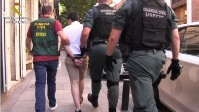 La Guardia Civil detiene en Madrid al mayor ciber-estafador en la historia de España