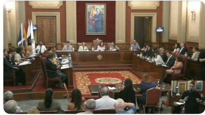 PSOE, Unidas Podemos y Cs rechazan que el Ayuntamiento cumpla el Pacto Antitransfuguismo