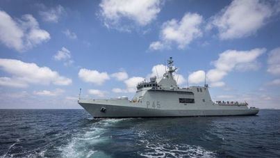 La Armada española trasladará a los migrantes del Open Arms de Lampedusa a Palma