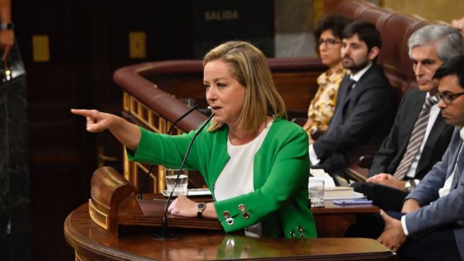 Ana Oramas demanda a Ábalos medidas para garantizar la conectividad de Canarias