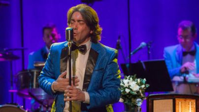 José Manuel Ramos canta a Machín en la reapertura del ciclo Musicando