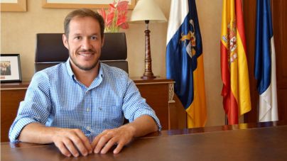 La Palma lleva a la FECAI el problema del sobrecoste del combustible en las islas verdes