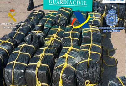 Abordado en aguas del océano Atlántico un pesquero cargado con cocaína que iba a ser exportada a Europa