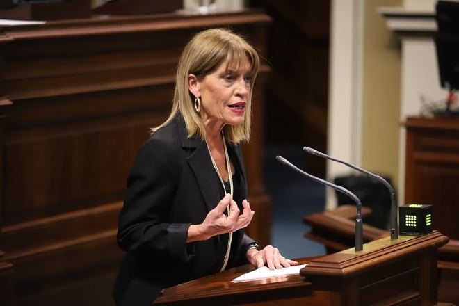 NC rechaza ley de vivienda vacacional que perjudica a familias canarias