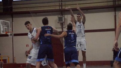 El RC Náutico planta cara pero cede ante Distrito Olímpico