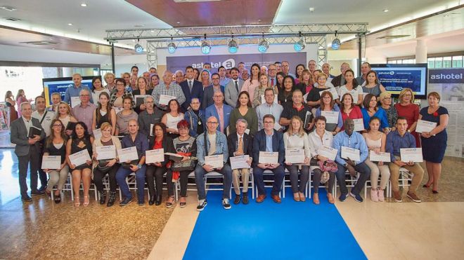 Ashotel homenajea al personal hotelero