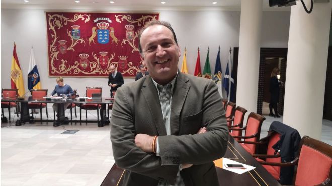 Cs pregunta al Gobierno si va a facilitar algún tipo de ayuda económica para los pensionistas canarios retornados de Venezuela