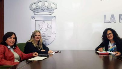 Más de medio centenar de personas se forman para gestionar los puntos violetas