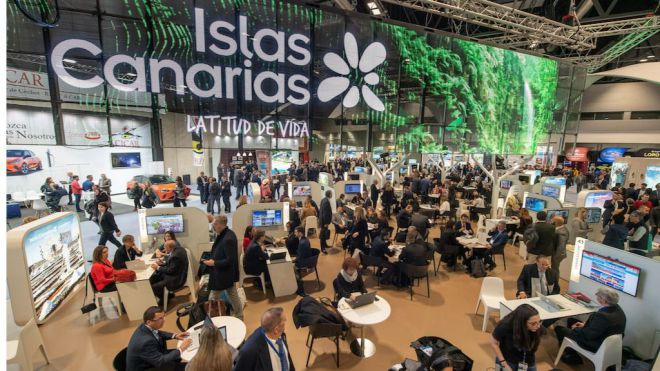 Yaiza Castilla confirma en Fitur el incremento de capacidad aérea entre Península y Canarias para el verano