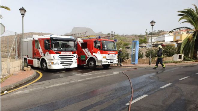 Bomberos de Tenerife realiza varias actuaciones relacionadas con el fuerte viento