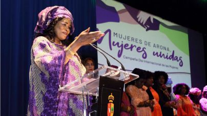 Arona entrega sus premios al empoderamiento de la mujer