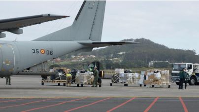 Canarias recibe material de protección destinado al personal sanitario