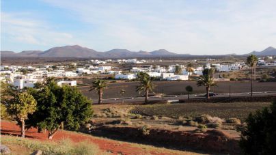Óscar Noda señala que el título de Ciudad Histórica para Yaiza “es un reconocimiento a la identidad del municipio”