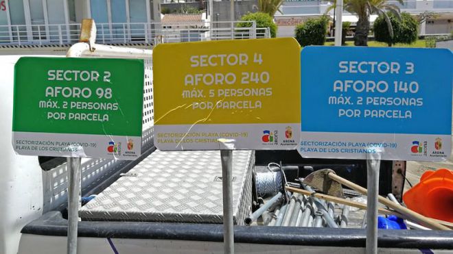 Arona reserva la zona de sombra de Las Vistas a mayores y personas con problemas de movilidad