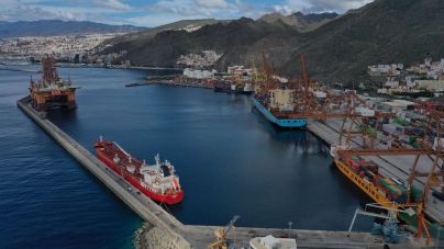 El tráfico total de puertos de tenerife cae un 2,8 por ciento hasta abril