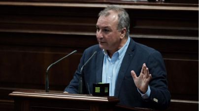Luis Campos afirma que Canarias debe tener prioridad en la nueva política migratoria estatal