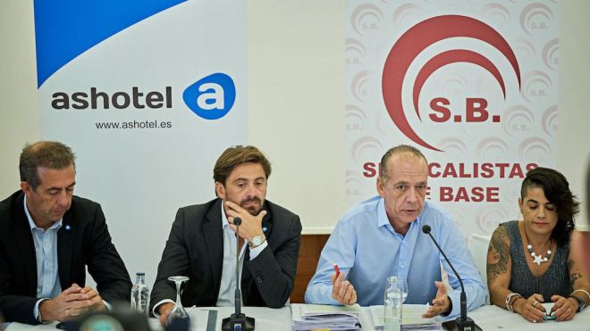 Ashotel propone a los sindicatos aplazar el incremento salarial previsto en el convenio colectivo