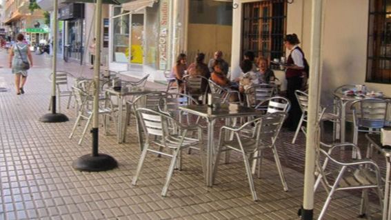 El comercio genera en Canarias 4.714 contratos, un aumento menor al del conjunto del país