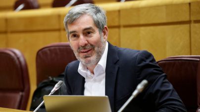 Clavijo exige a Ábalos que explique la reducción de la mitad de las frecuencias aéreas obligatorias entre islas