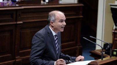 Díaz-Estébanez lamenta la falta de liderazgo del Gobierno en la gestión del coronavirus en Canarias, “yendo siempre un paso por detrás”